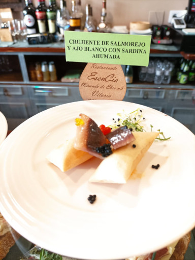 Crujiente de salmorejo
